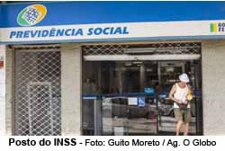 Posto do INSS- Foto: Guito Moreto / Ag. O Globo