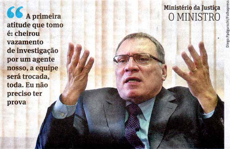 Folha de So Paulo - 21/03/16 - Eugnio Arago, ministro da justia - Foto: Diego Padagurshi/Folhapress
