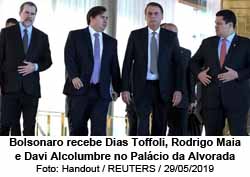 Bolsonaro recebe Toffoli, Maia e Alcolumbre - Foto: Handout / Reuters / 29.05.2019
